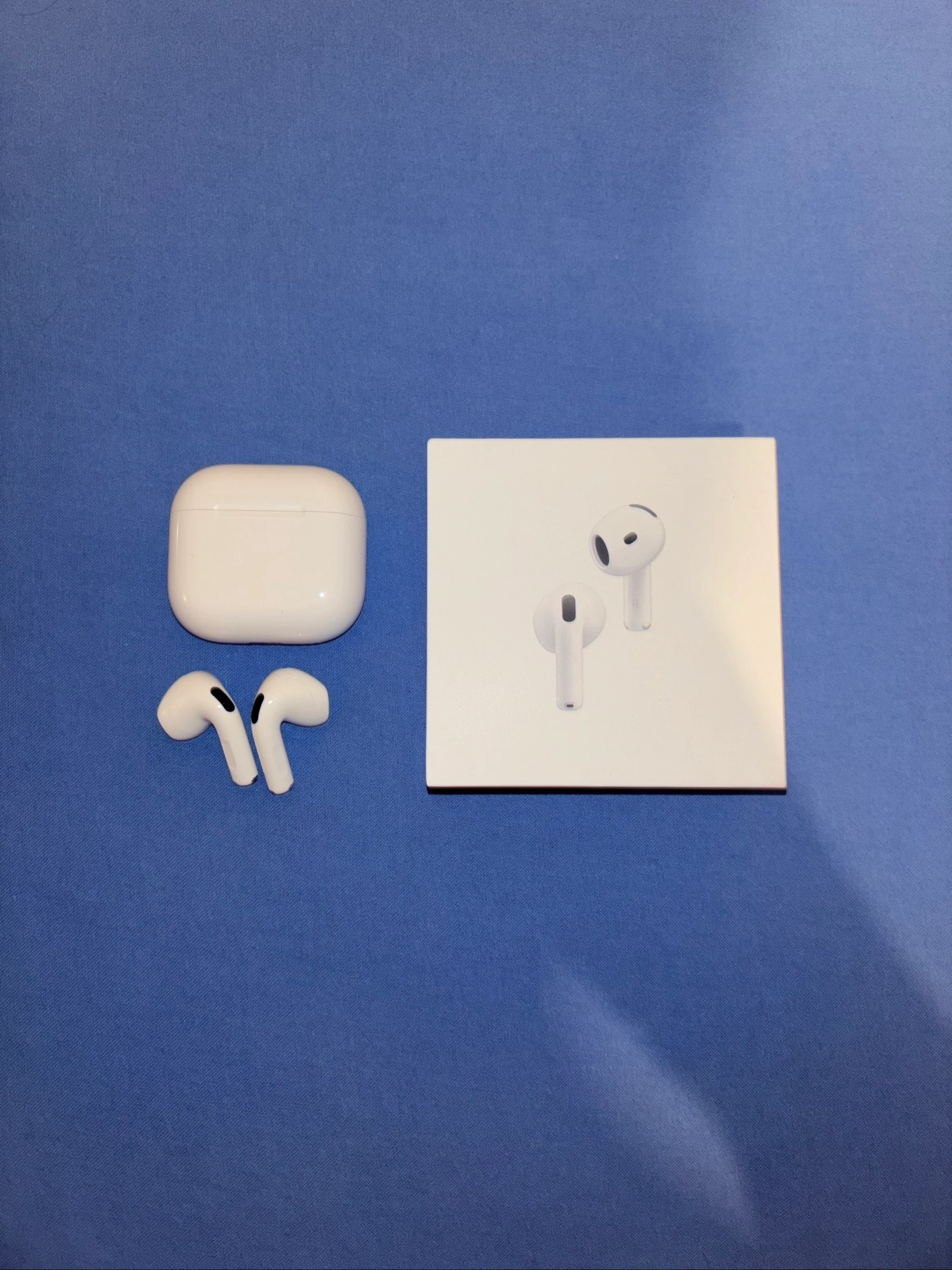 Air Pods 4 com cancelamento de ruído 